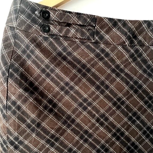 Reitmans Plaid Brown skirt - Size 9 - Picture 3 of 5